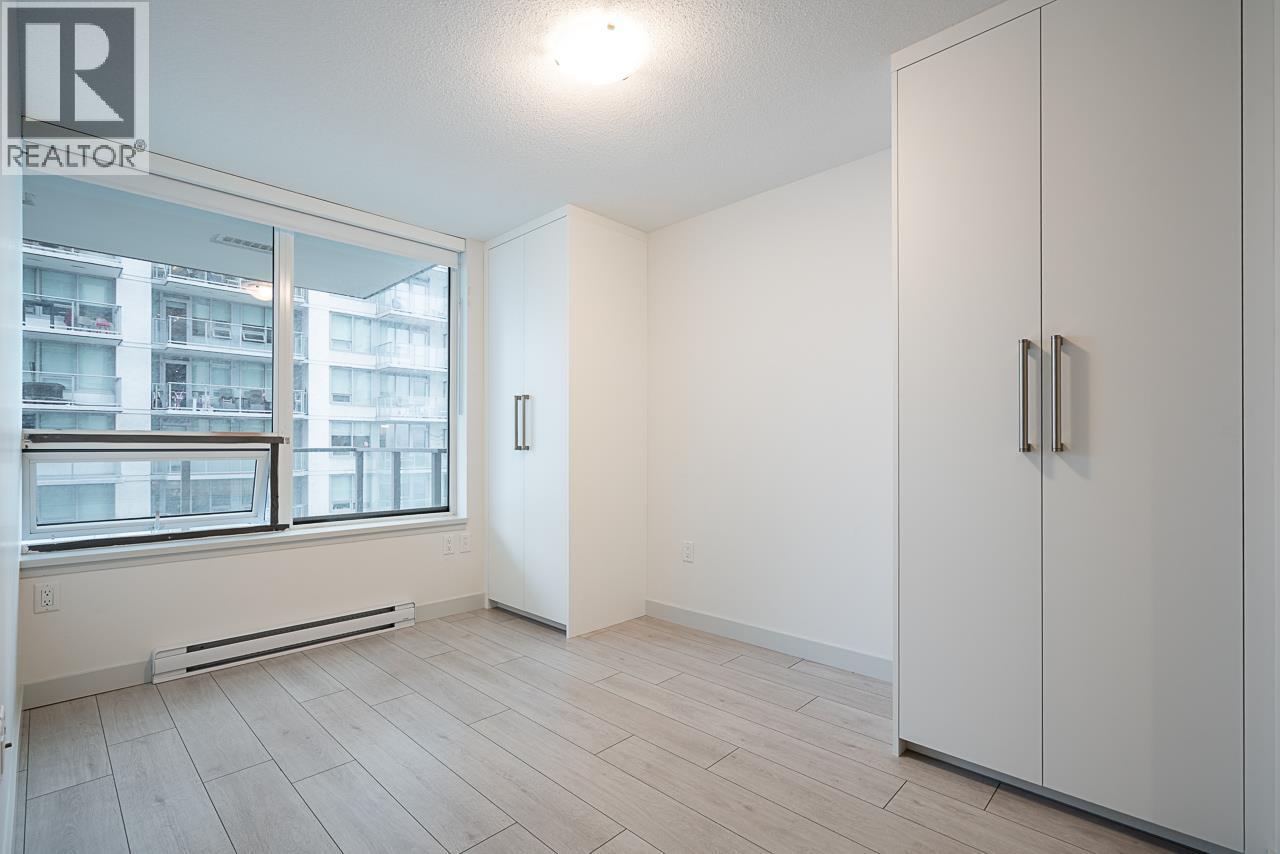 1106 988 QUAYSIDE DRIVE, New Westminster