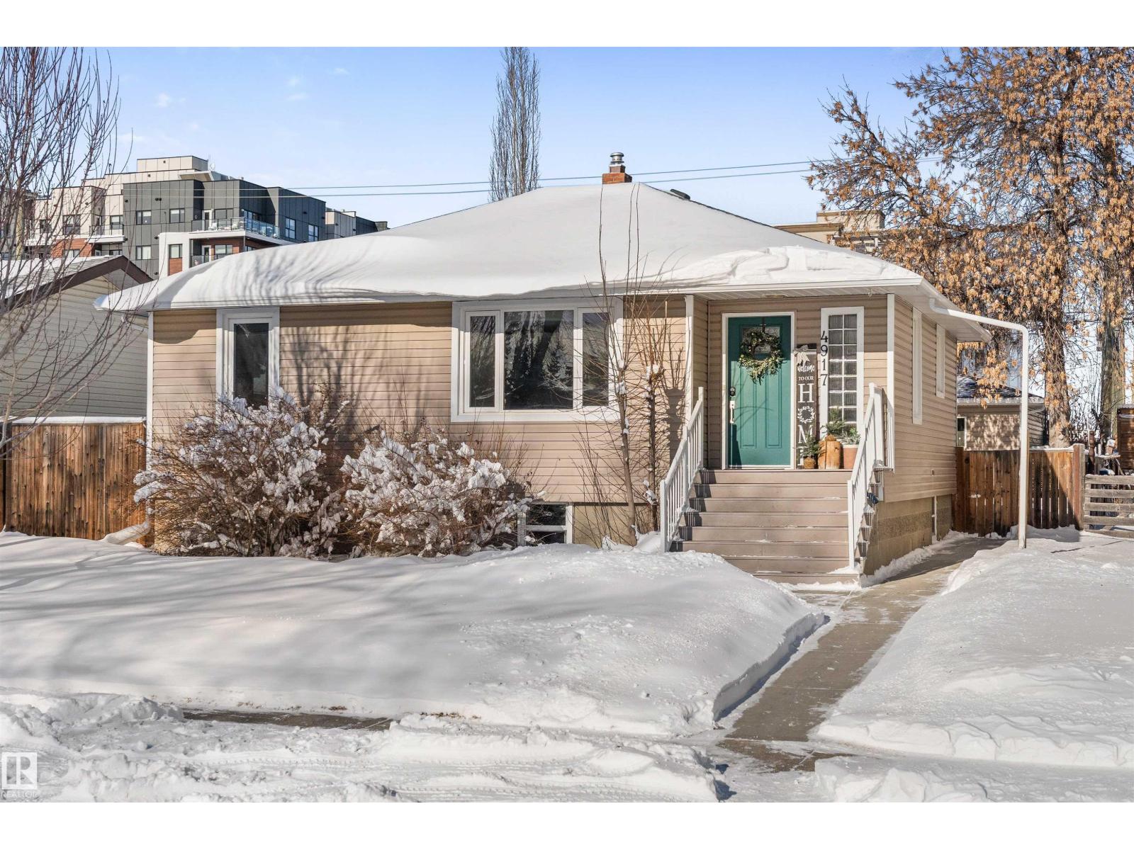 4917 54 AV - Photo 2 of 53, Stony Plain, Alberta