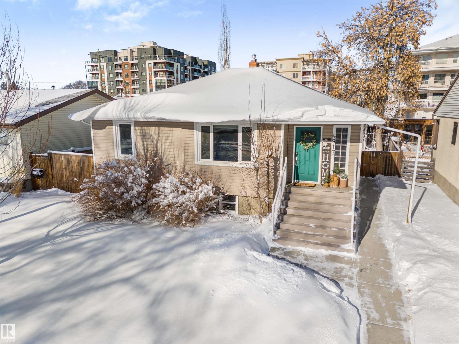 4917 54 AV - Photo 3 of 53, Stony Plain, Alberta