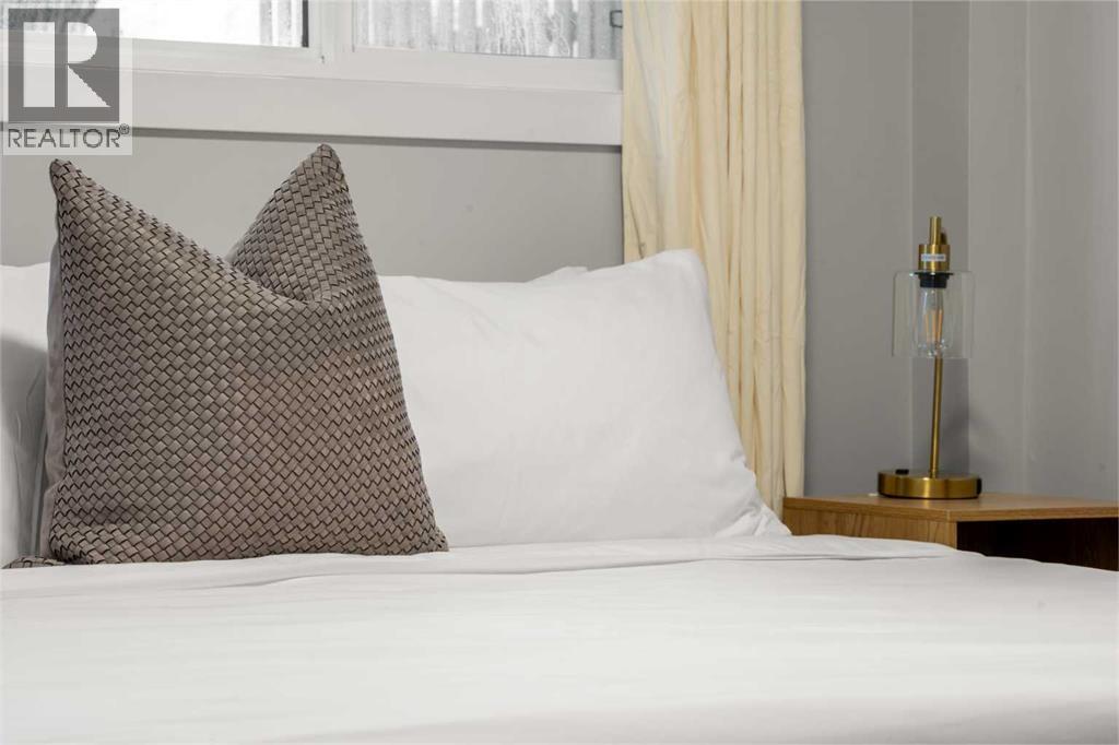 Single Family House for Sale in    Avenue SW Mission Calgary 