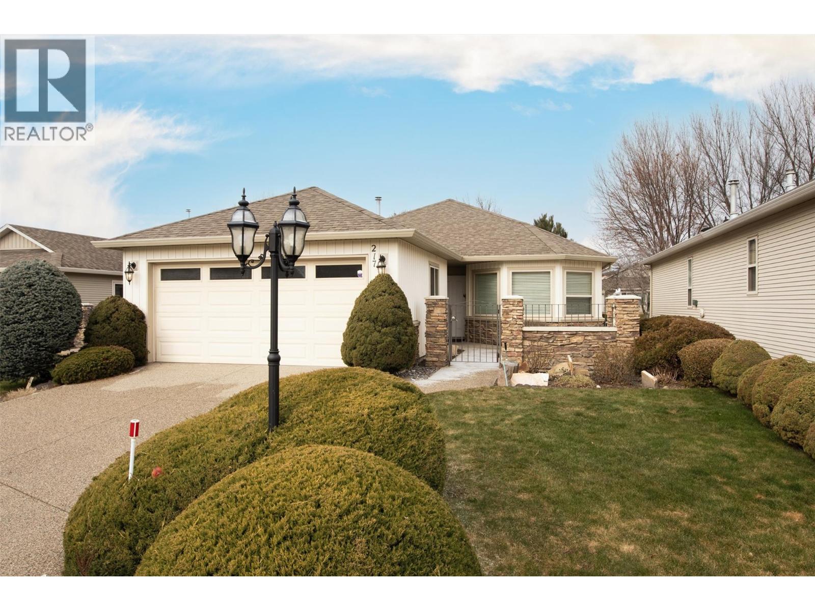 #217-2365 Stillingfleet Road, Kelowna