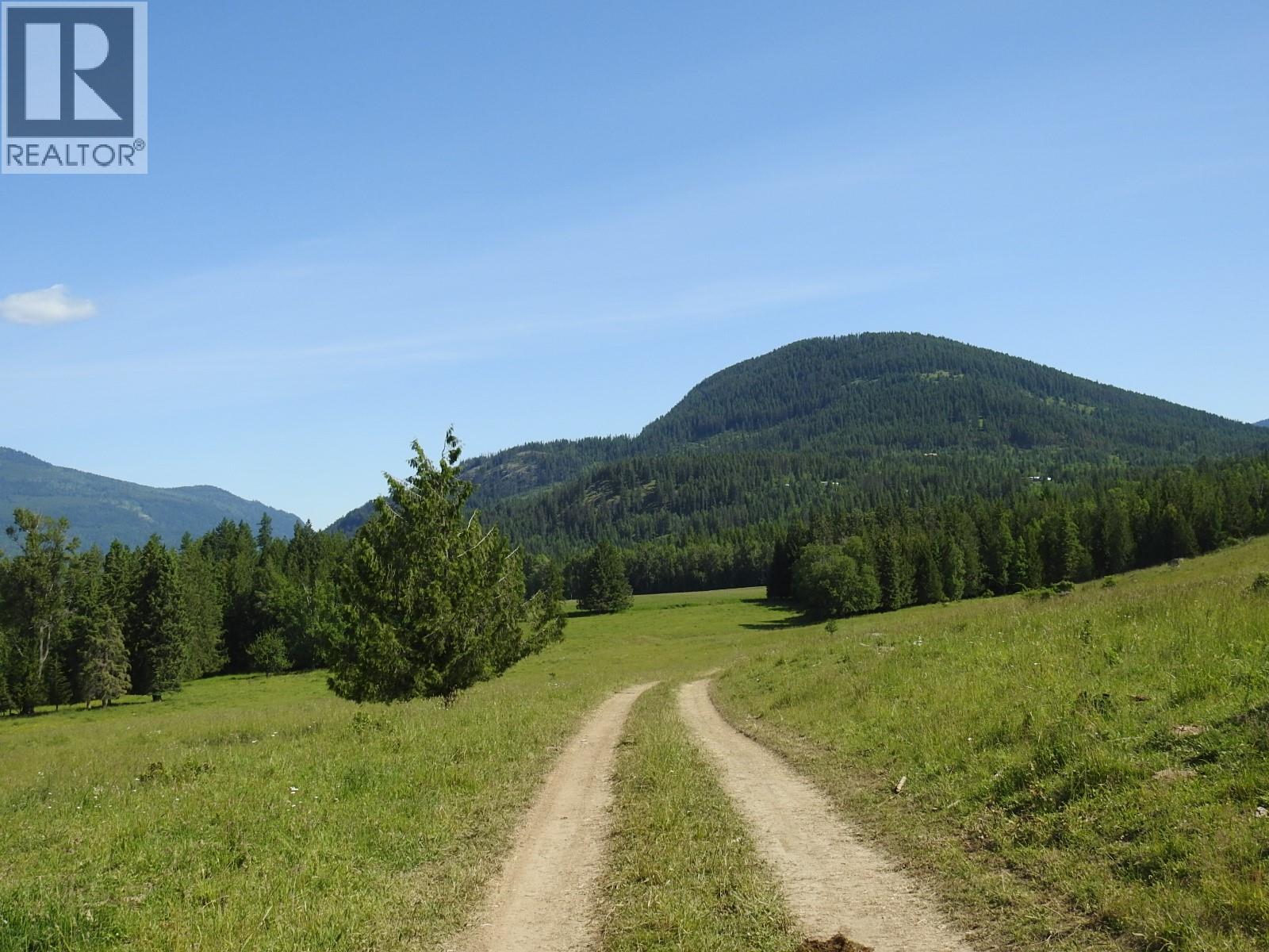 43 Sigalet Road, Lumby