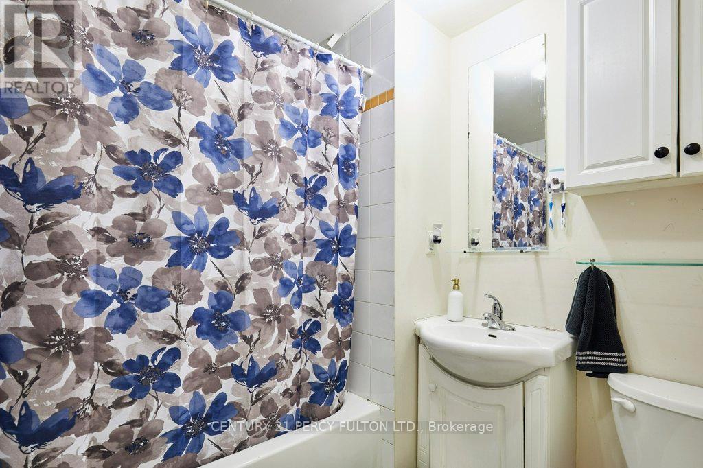 23 BUSH DRIVE - 13
