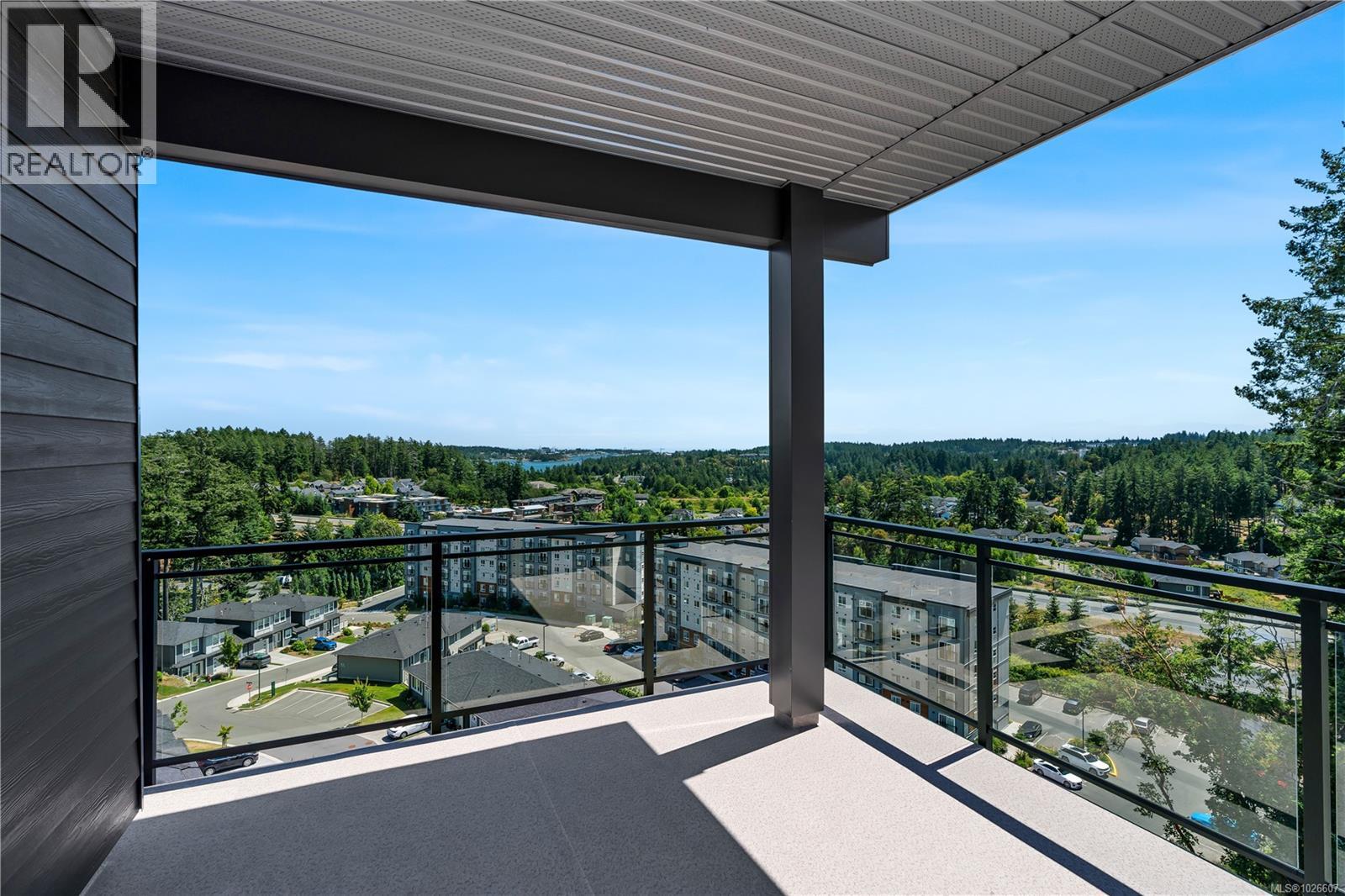 101 2000 West Park Lane, View Royal