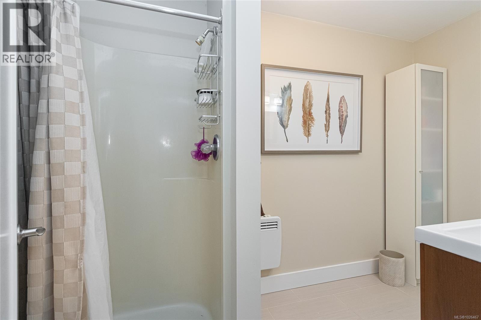 7318 Veyaness Rd, Central Saanich