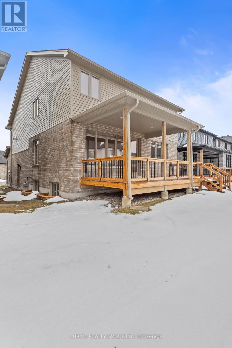 5 – 1061 EAGLETRACE DRIVE, London North (North S), Ontario