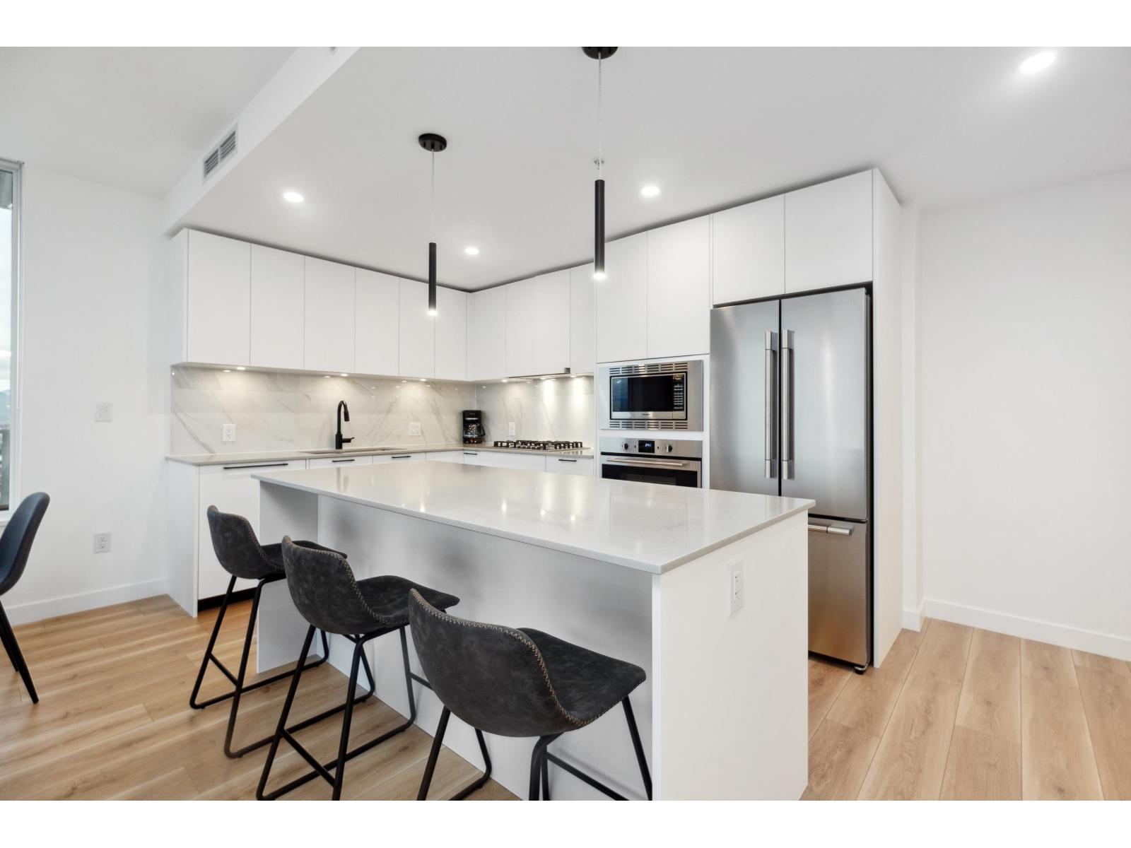 2106 8551 201 STREET, Langley