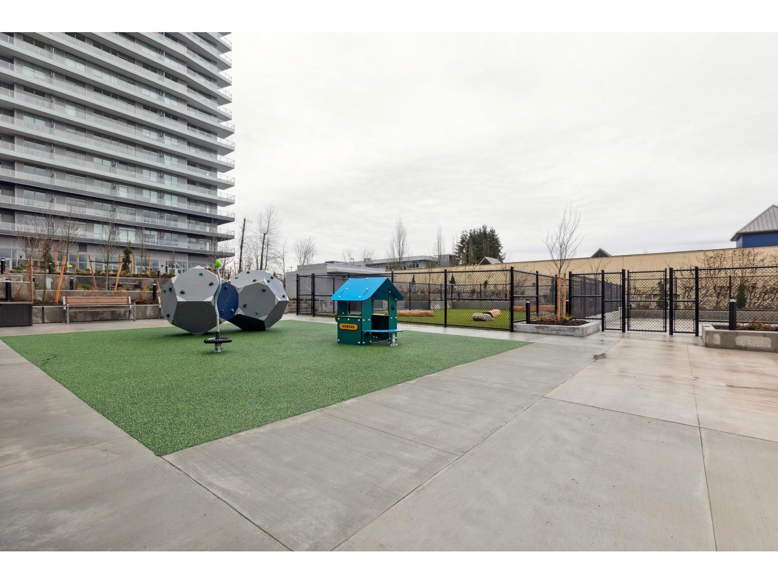 2106 8551 201 STREET, Langley