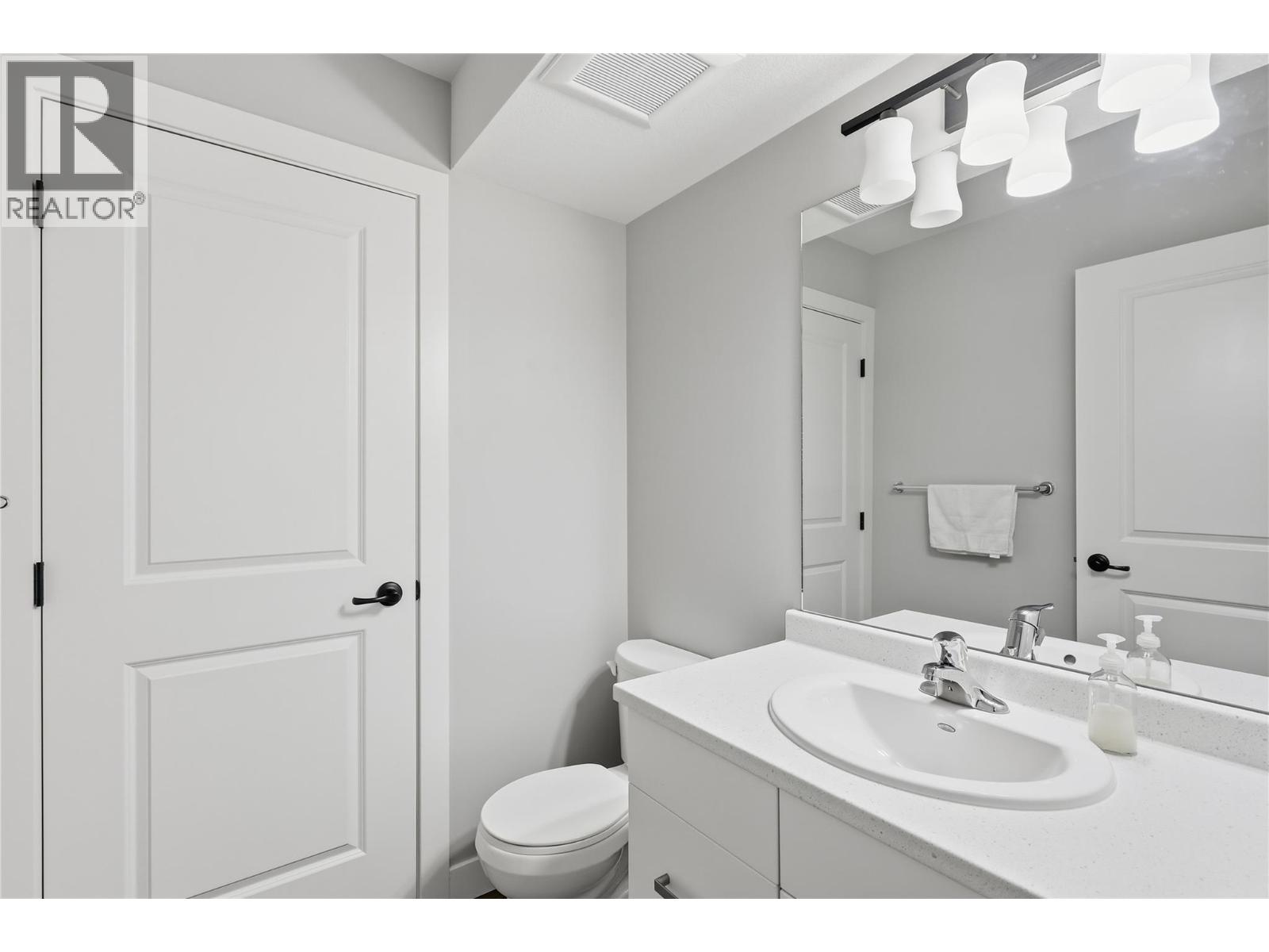 5170 Dallas Drive Unit# 118, Kamloops