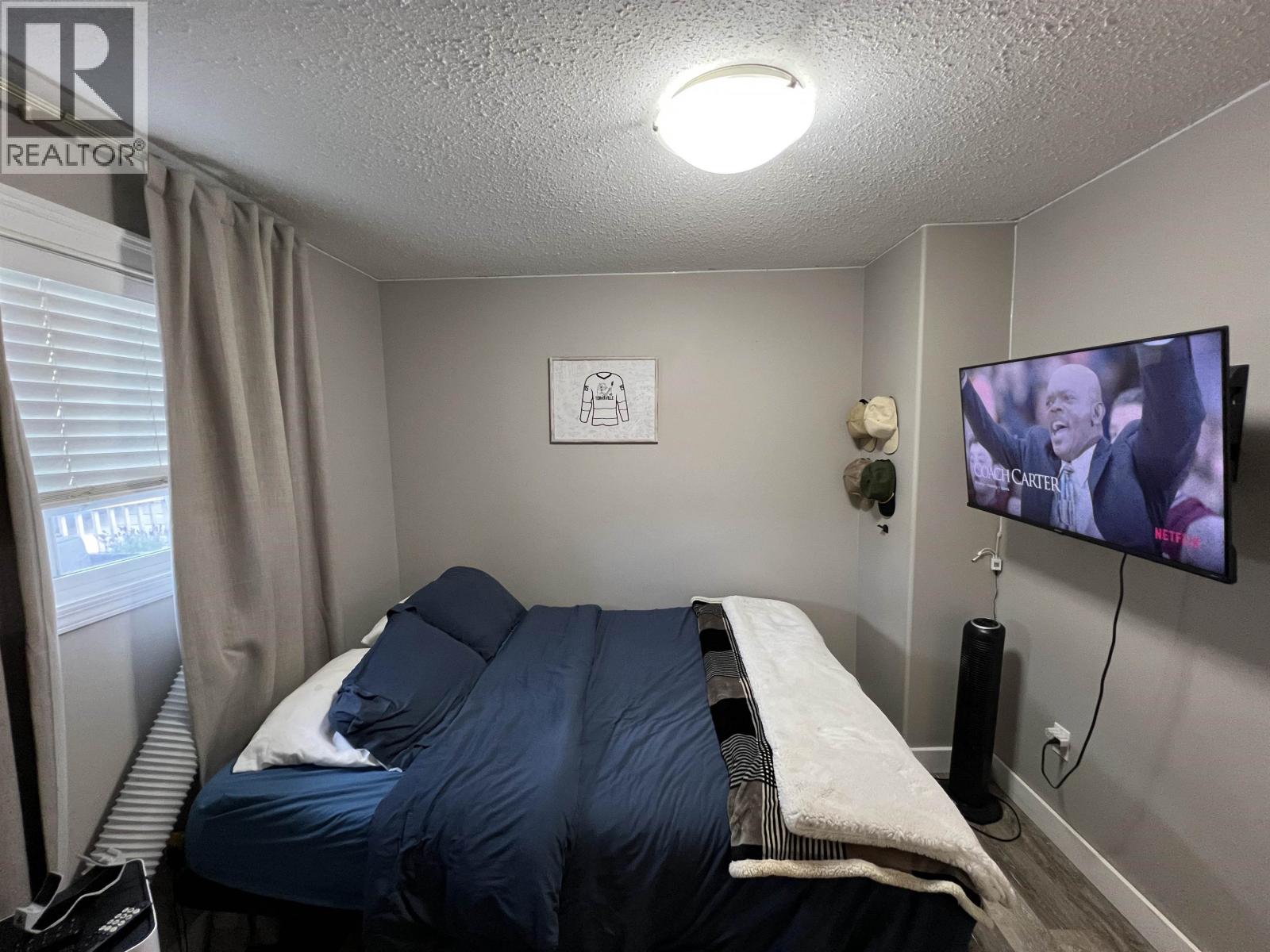 5201 HALLMARK CRESCENT, Fort Nelson