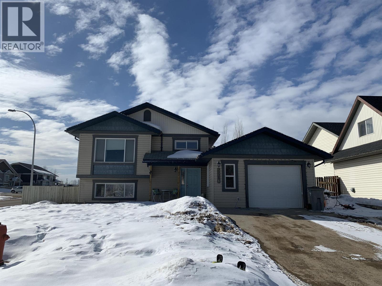 5201 HALLMARK CRESCENT, Fort Nelson