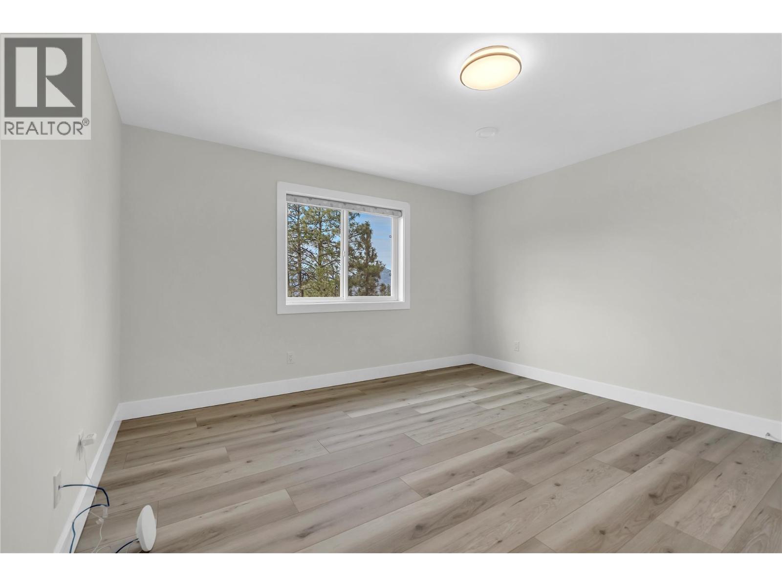 2719 HAWTHORN Drive, Penticton