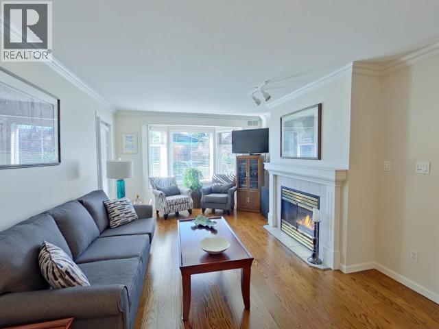 104-4685 JOYCE AVE, Powell River