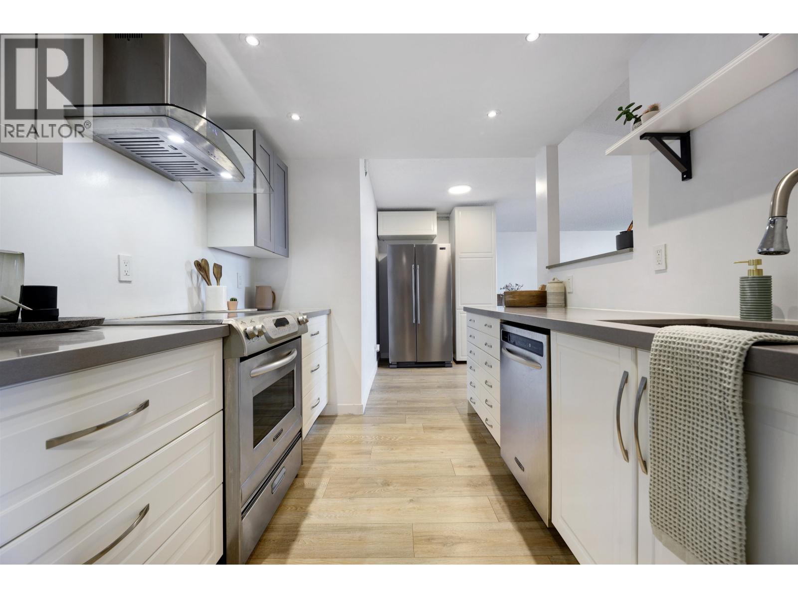 2104 5652 PATTERSON AVENUE, Burnaby