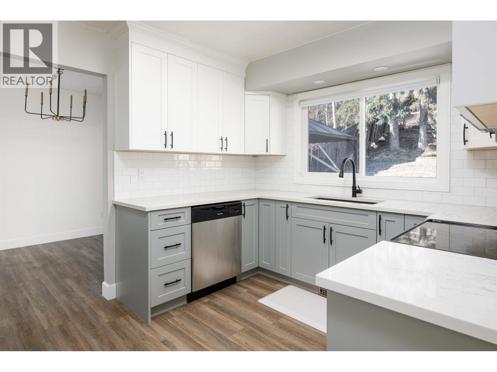 5861 BROCK DRIVE - 10