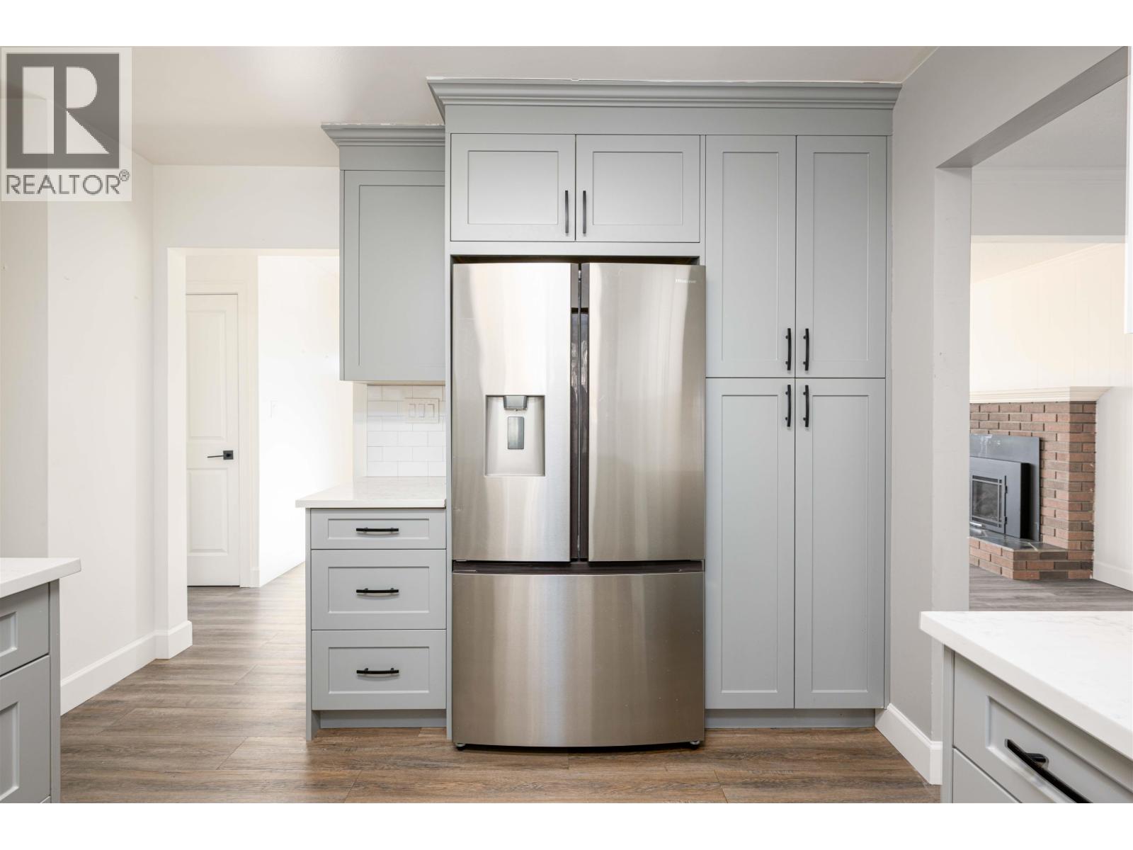 5861 BROCK DRIVE - 11