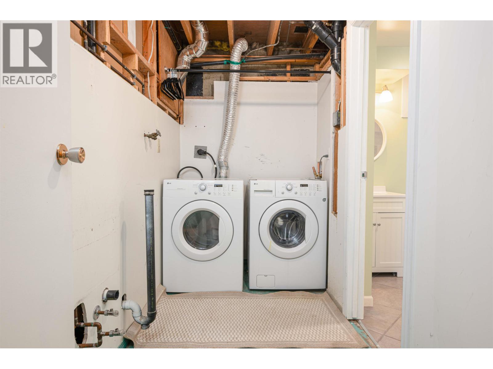 5861 BROCK DRIVE - 21