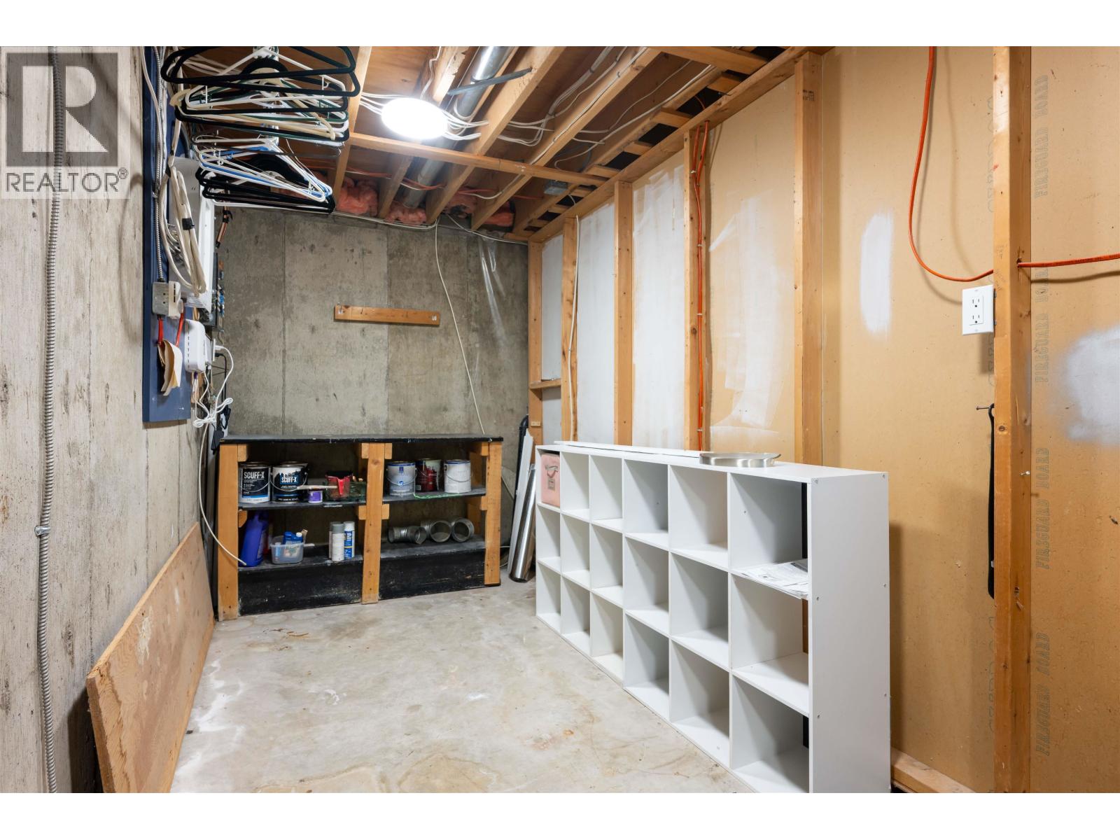 5861 BROCK DRIVE - 27