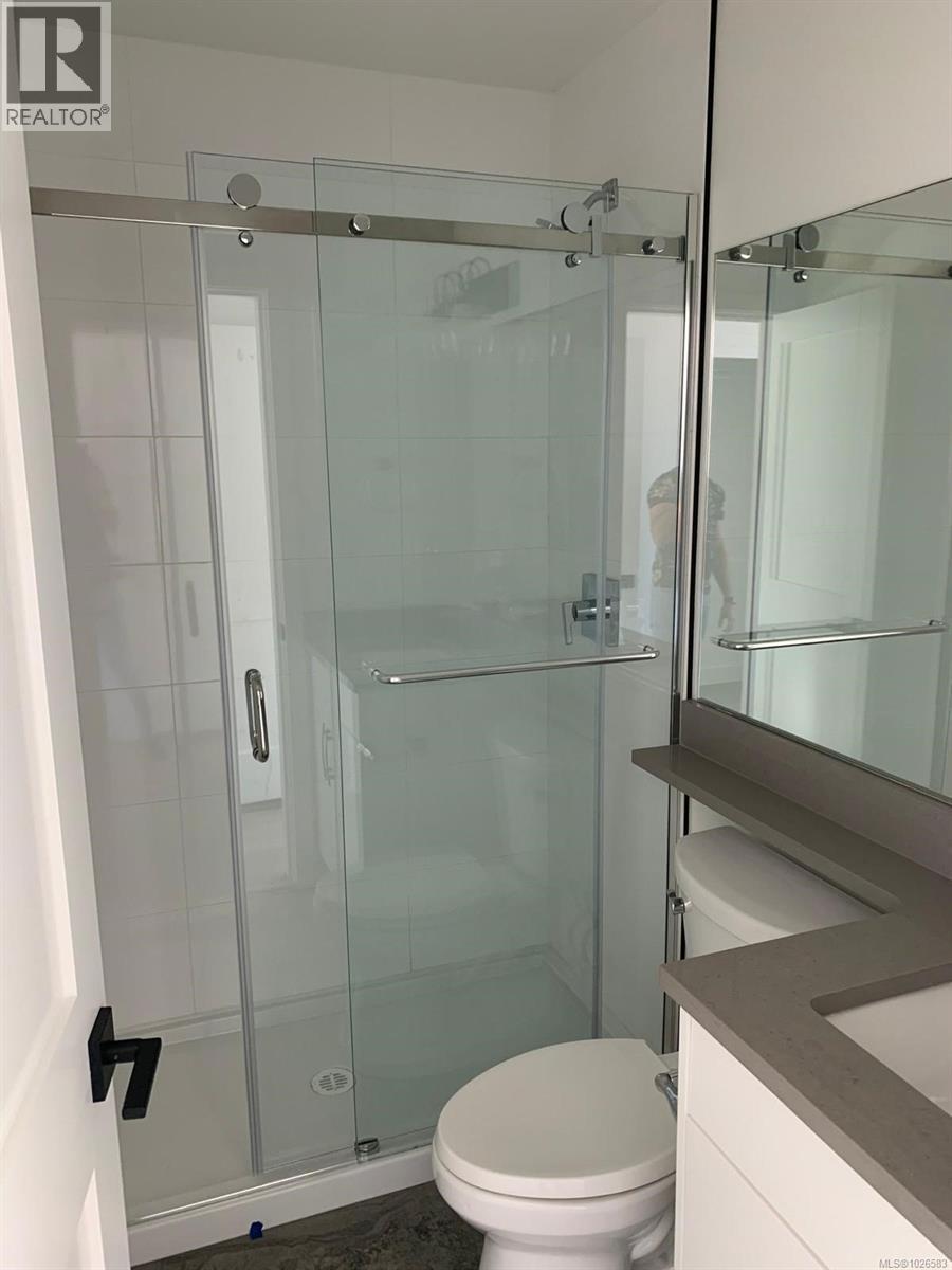 1136 PULLMAN CLOSE - 4