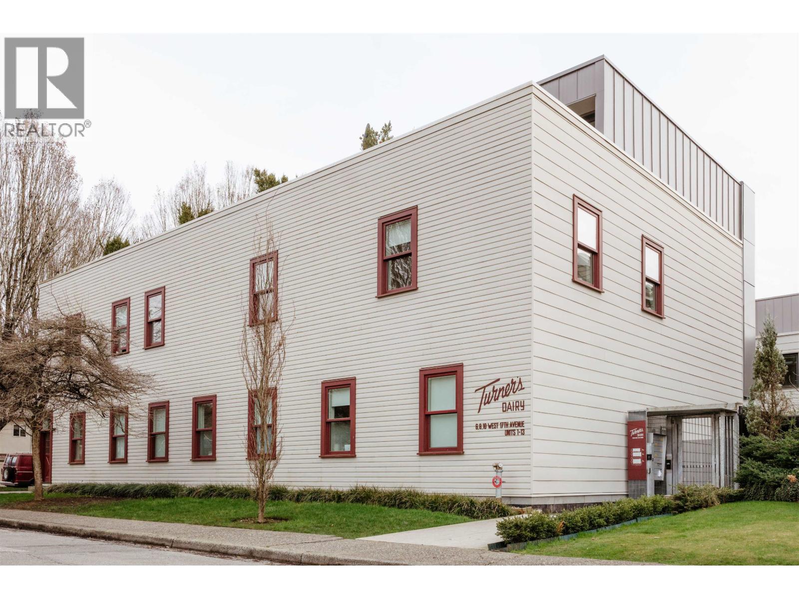 5 6 W 17TH AVENUE, Vancouver