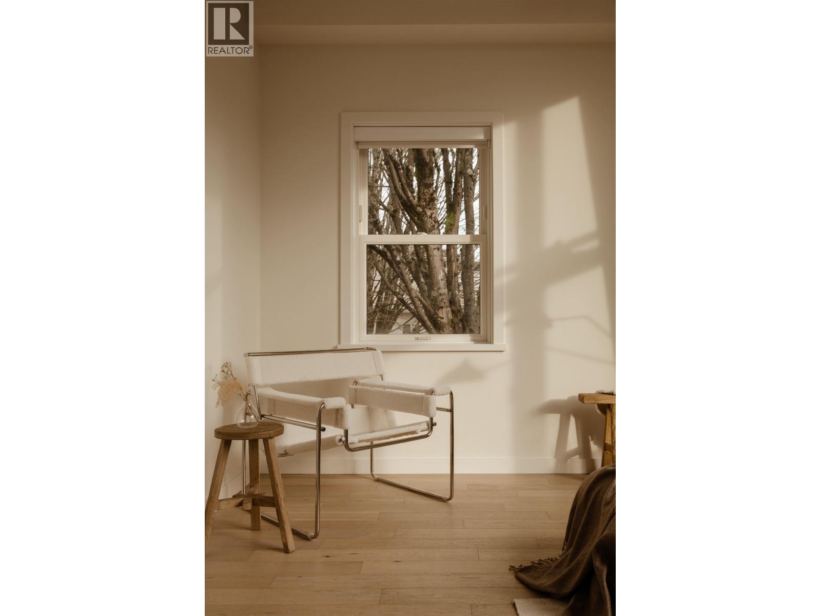 5 6 W 17TH AVENUE, Vancouver