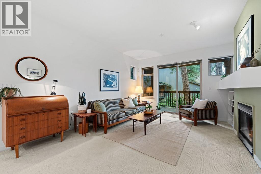 106 3125 CAPILANO CRESCENT, North Vancouver