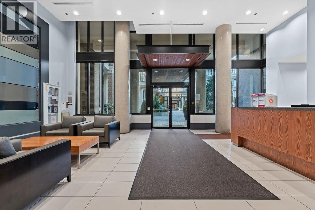 1209 155 W 1ST STREET, North Vancouver