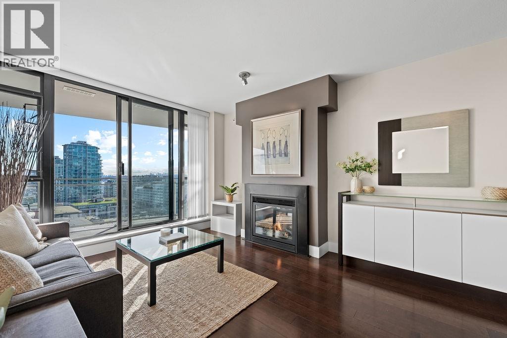 1209 155 W 1ST STREET, North Vancouver