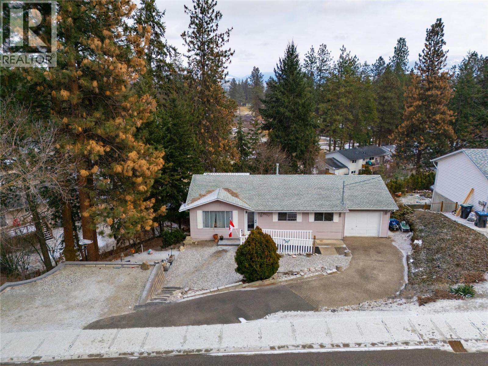 3439 McIver Road, West Kelowna