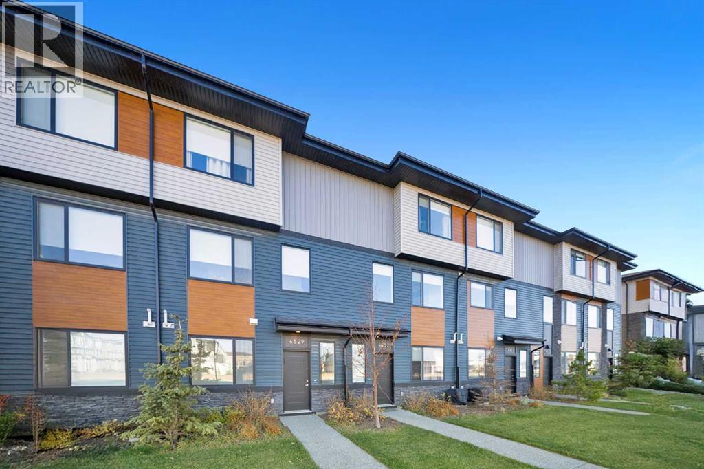 Single Family House for Sale in  Country Hills Boulevard NE Cornerstone Calgary 