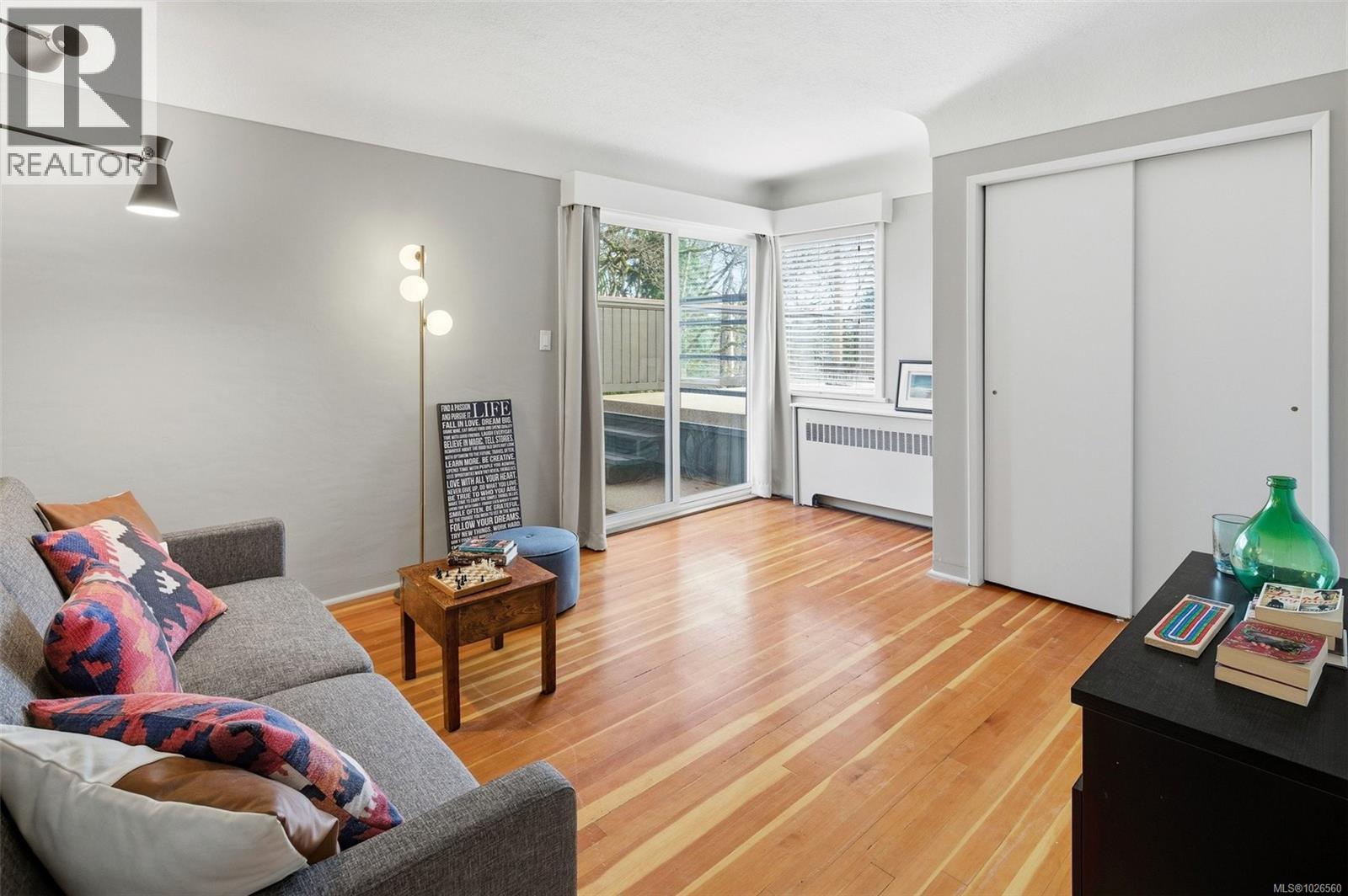  3511 Salsbury Way, Saanich