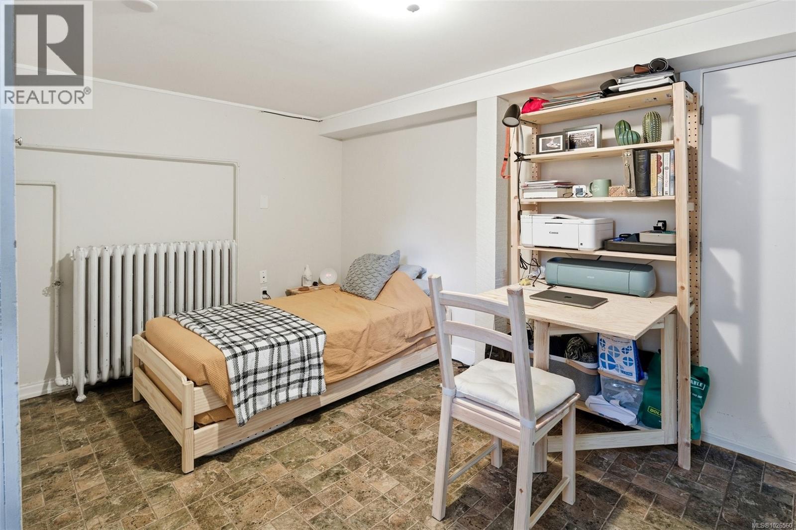  3511 Salsbury Way, Saanich