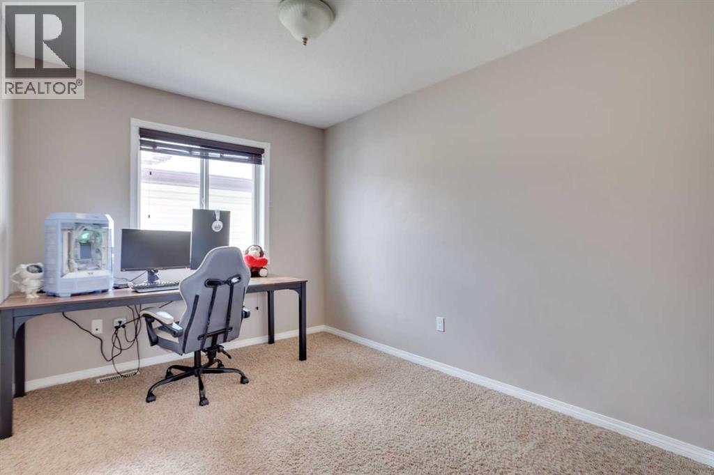 100 Saline Creek Way, Fort McMurray