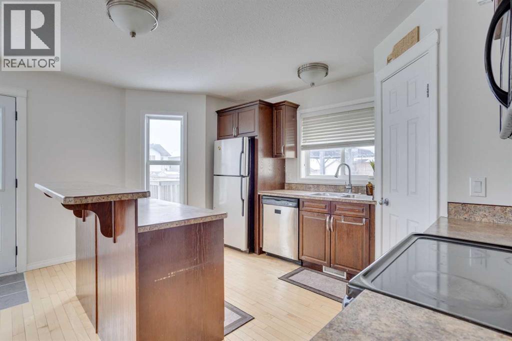 100 Saline Creek Way, Fort McMurray