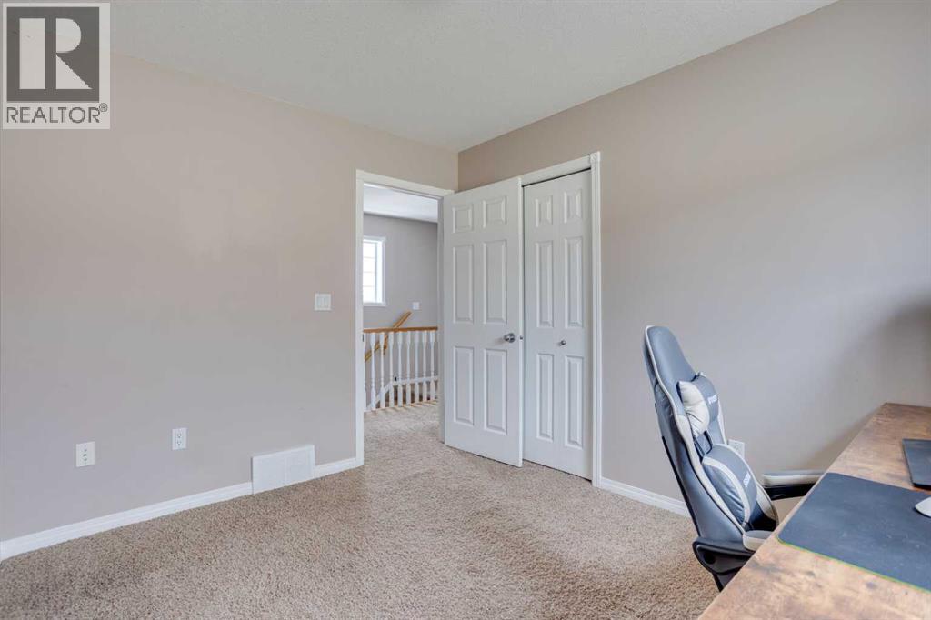 100 Saline Creek Way, Fort McMurray