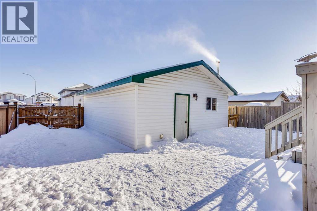 100 Saline Creek Way, Fort McMurray