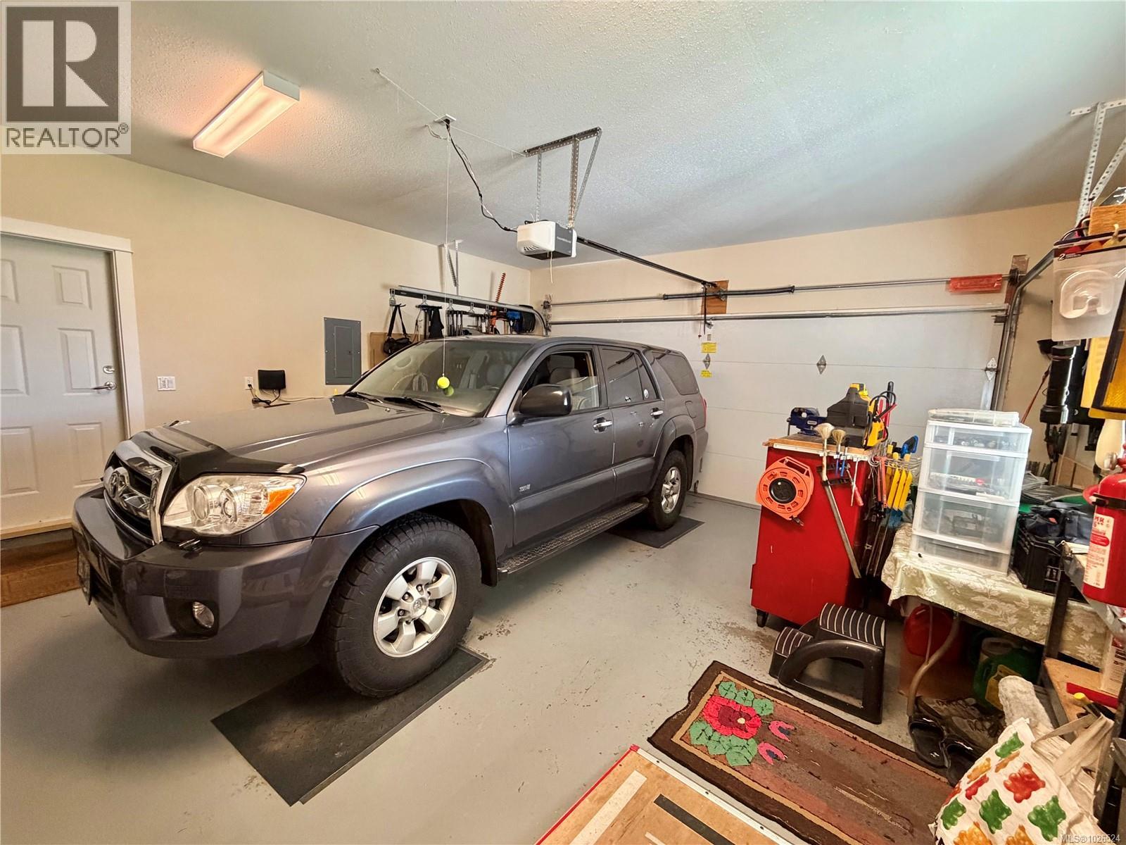 166 Brind'amour Dr, Campbell River