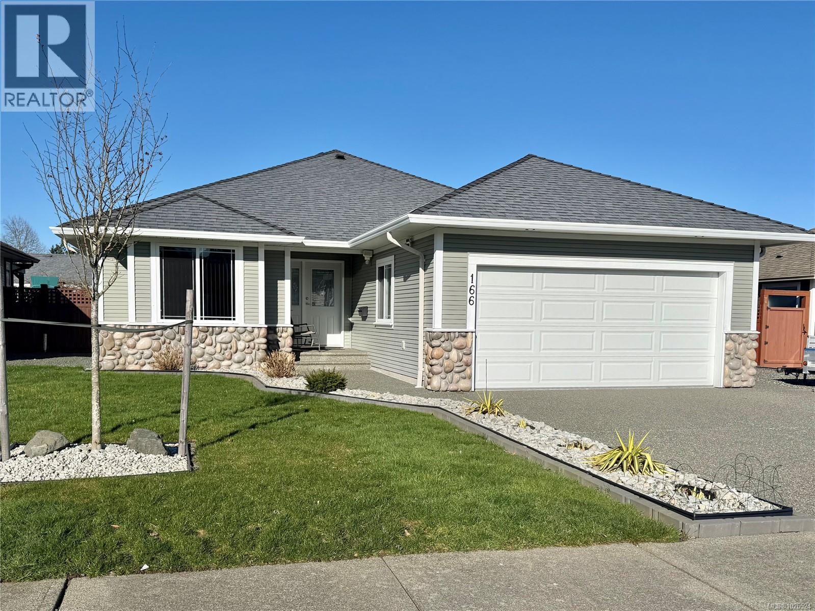 166 Brind'amour Dr, Campbell River