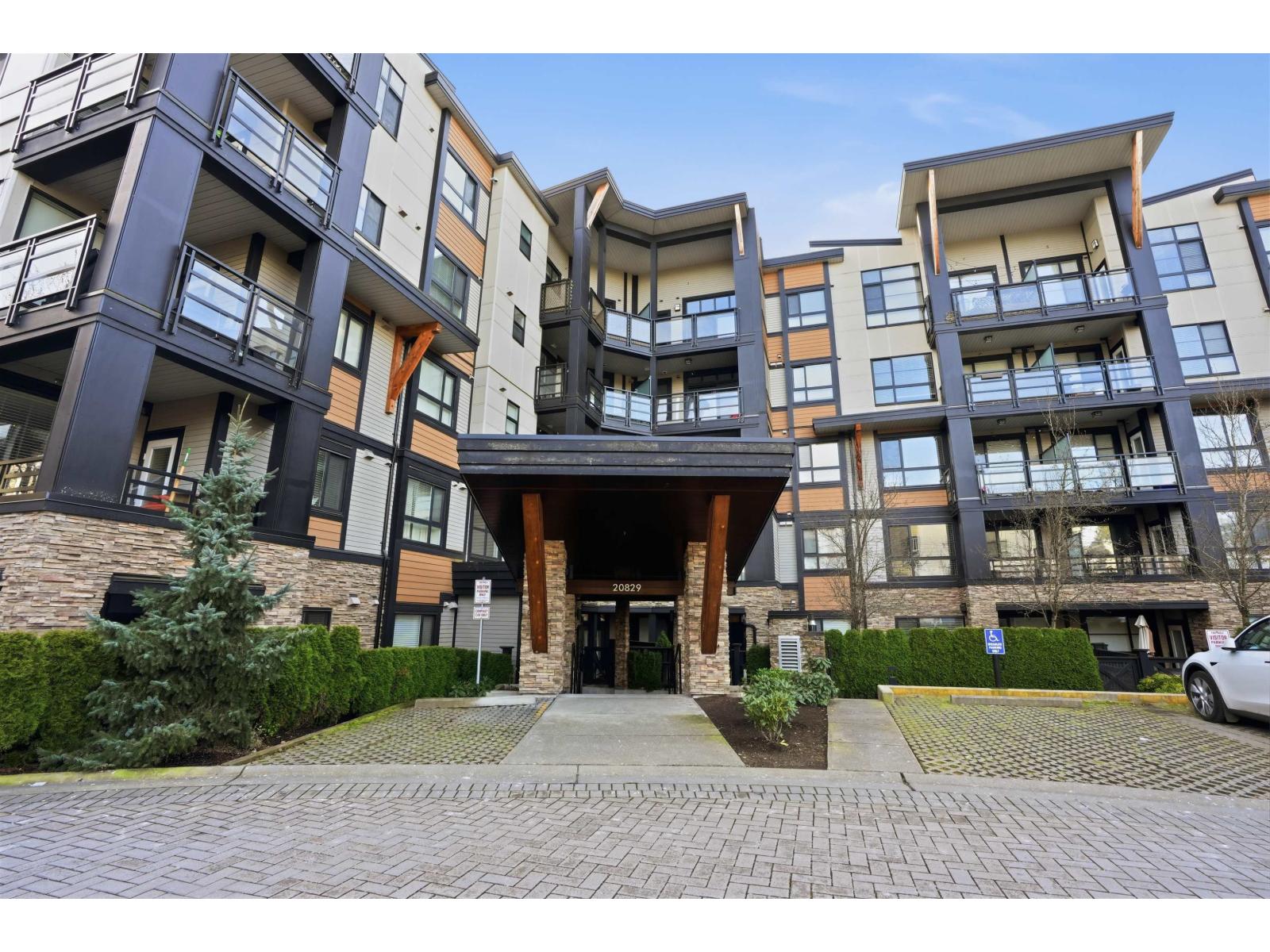 106 20829 77A AVENUE, Langley