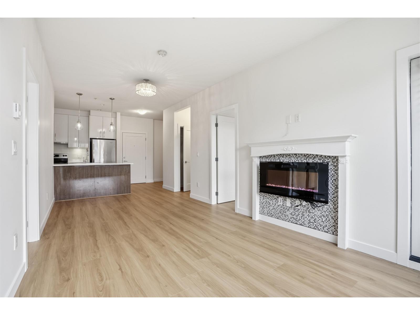 106 20829 77A AVENUE, Langley