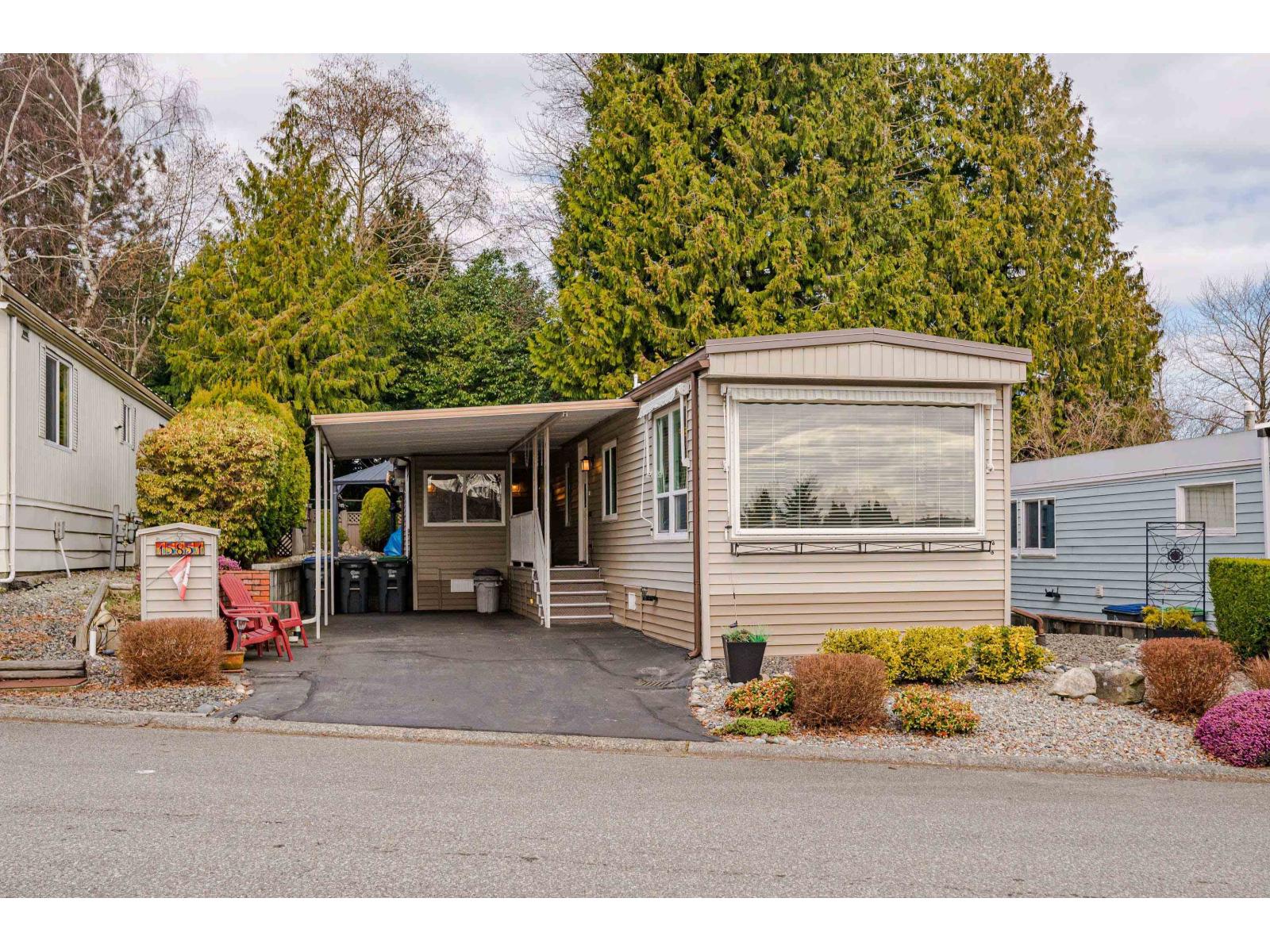 15851 SUFFOLK ROAD, Surrey