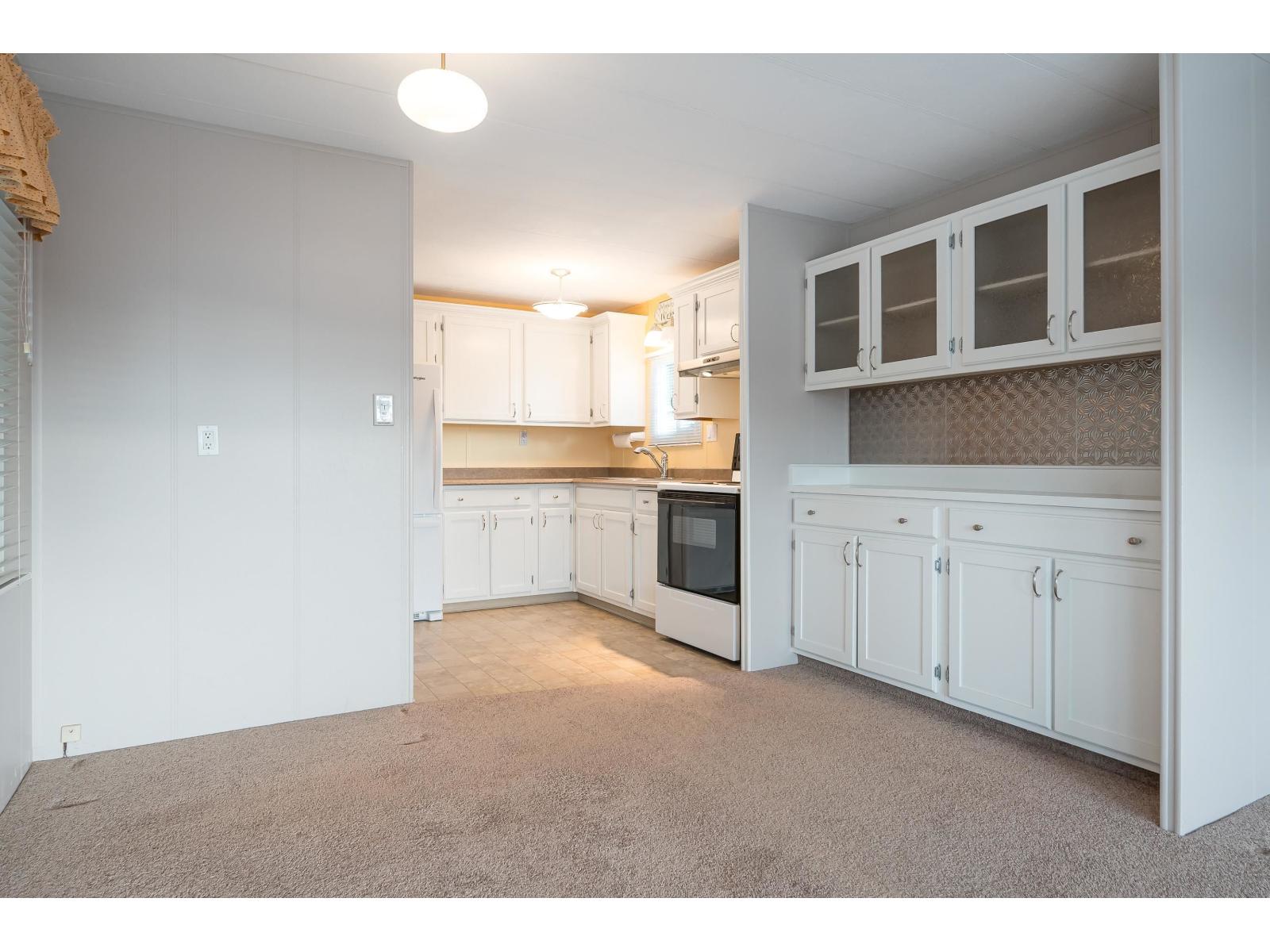 15851 SUFFOLK ROAD, Surrey