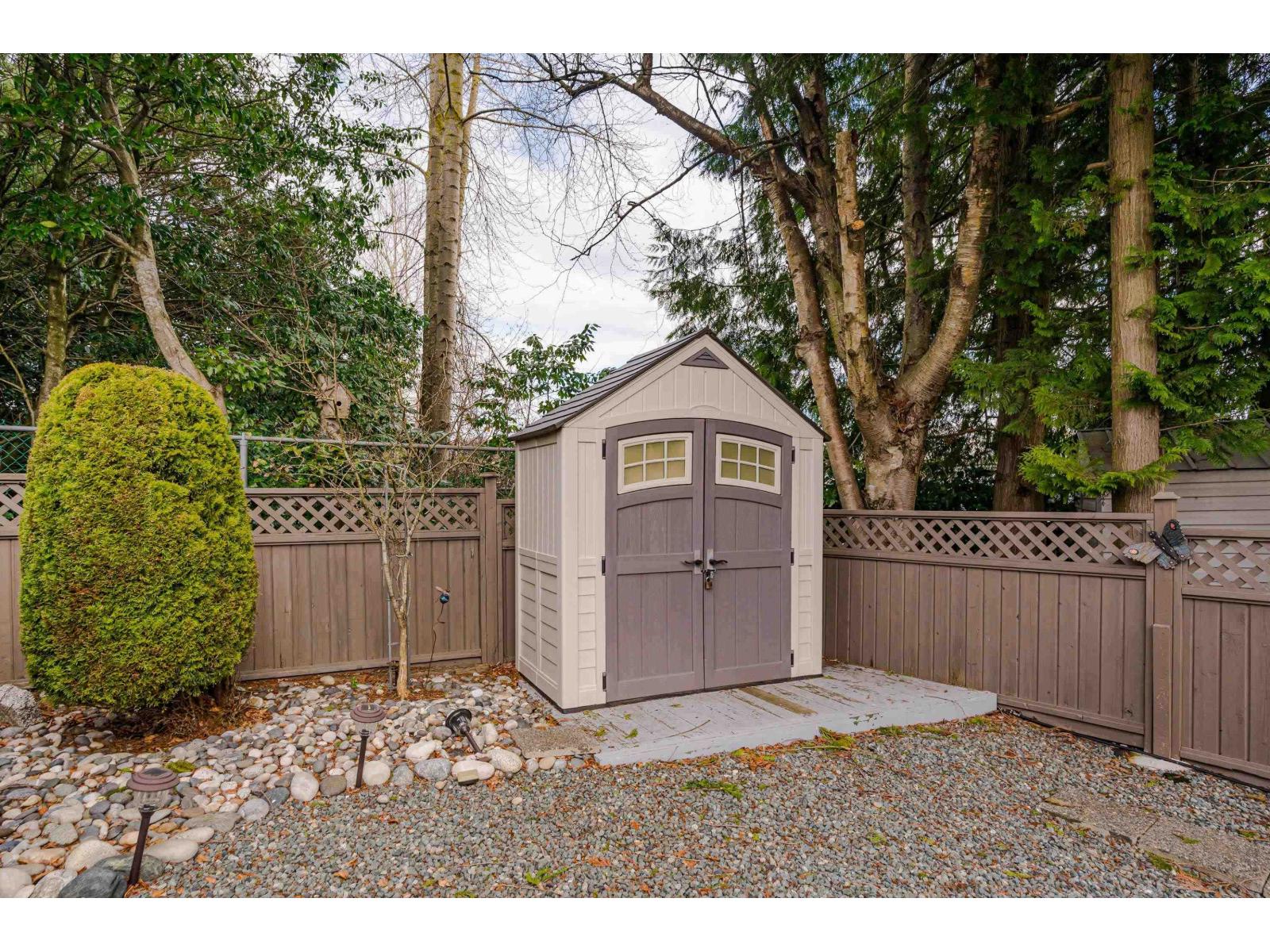 15851 SUFFOLK ROAD, Surrey