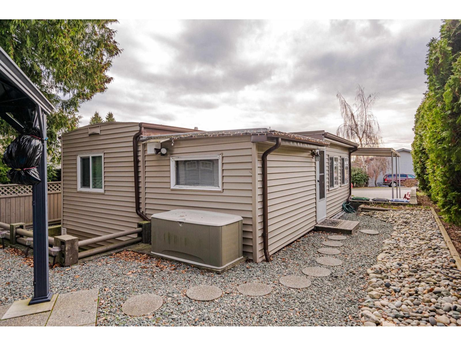 15851 SUFFOLK ROAD, Surrey