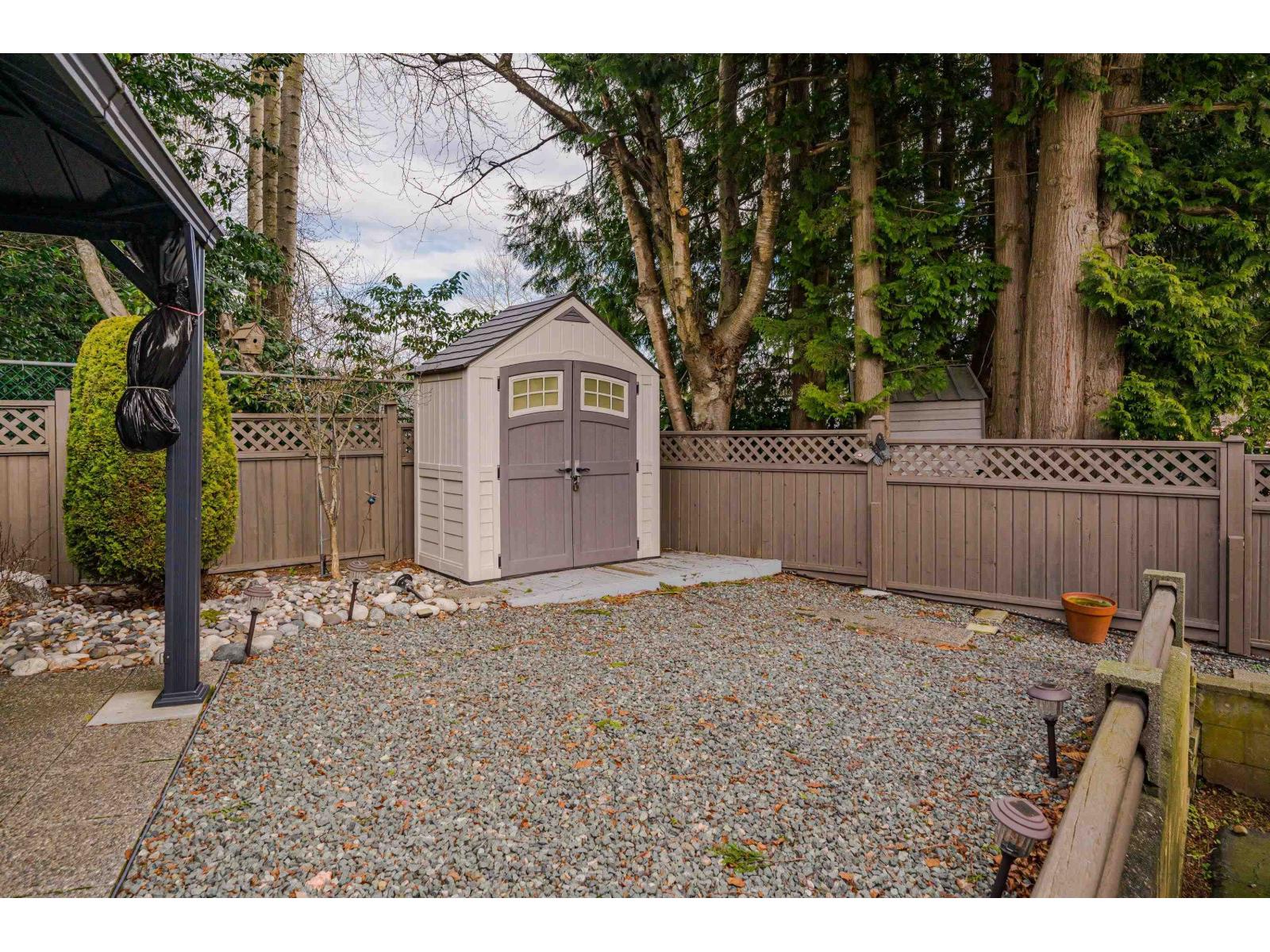 15851 SUFFOLK ROAD, Surrey