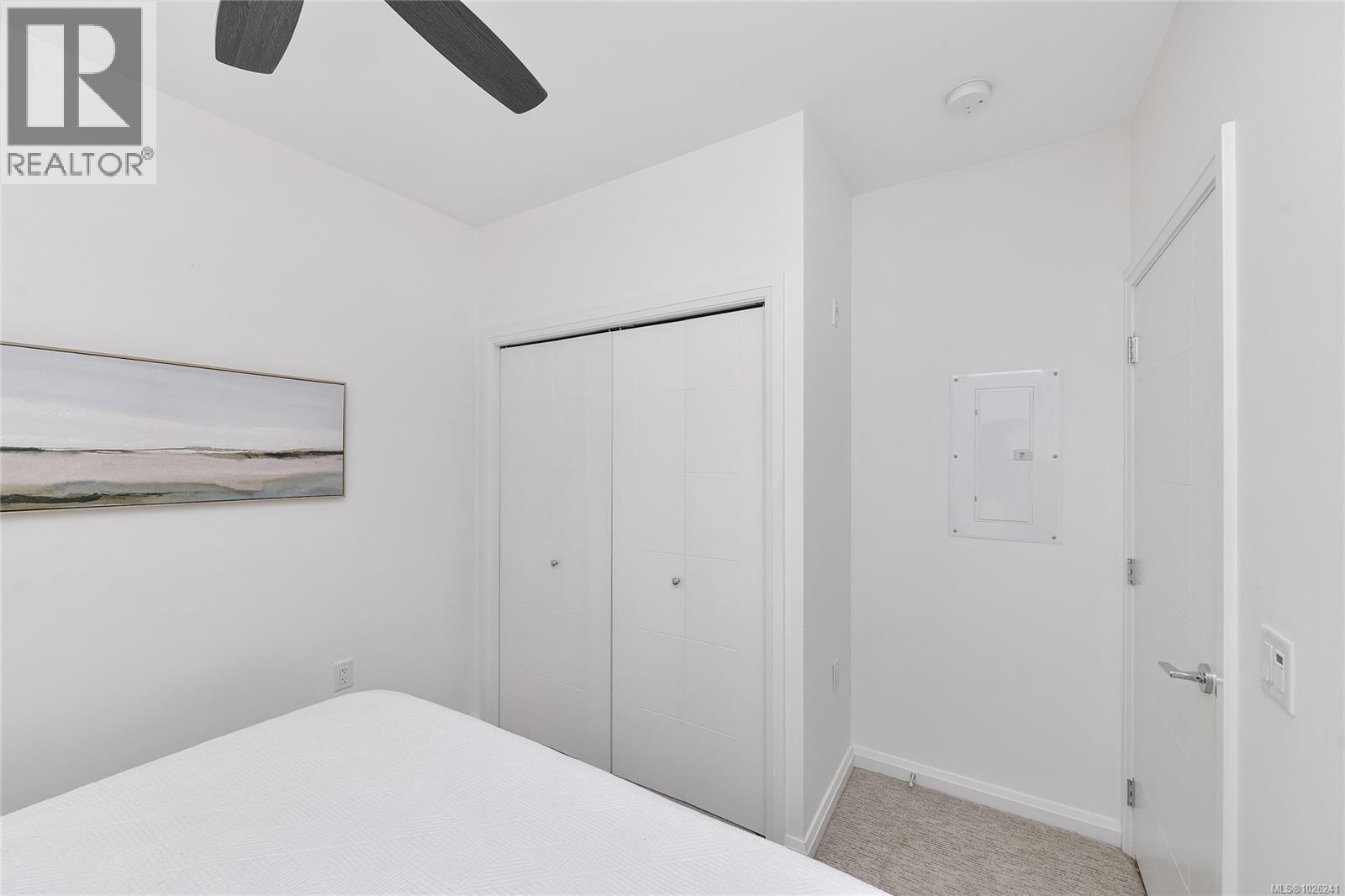 209 745 Travino Lane, Saanich