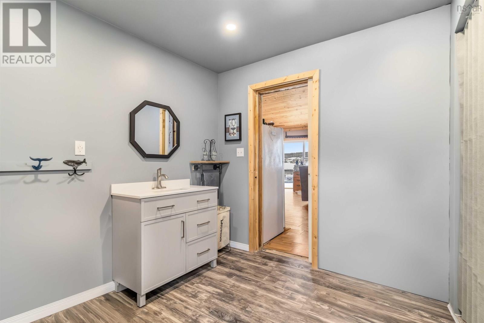 Property 22 of 39 of 41 Eldoras Lane