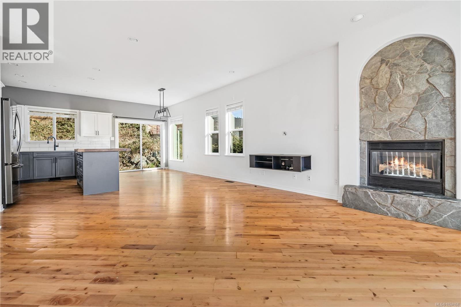 1244 Blesbok Rd, Campbell River