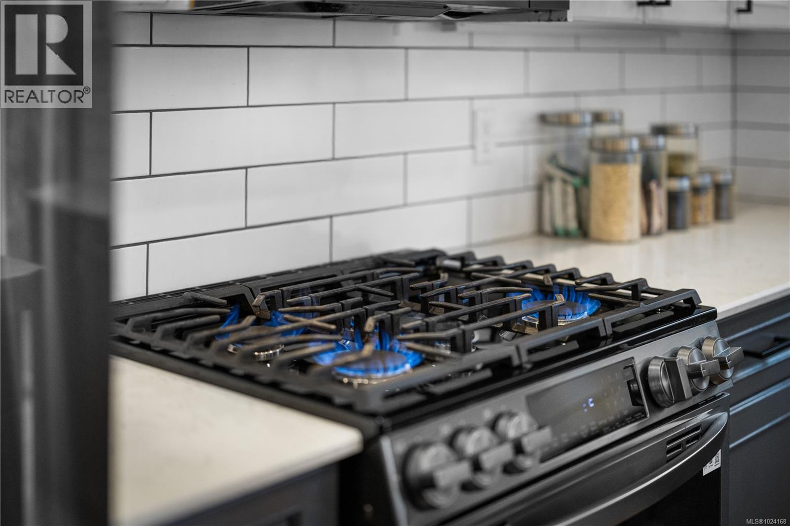 1244 Blesbok Rd, Campbell River