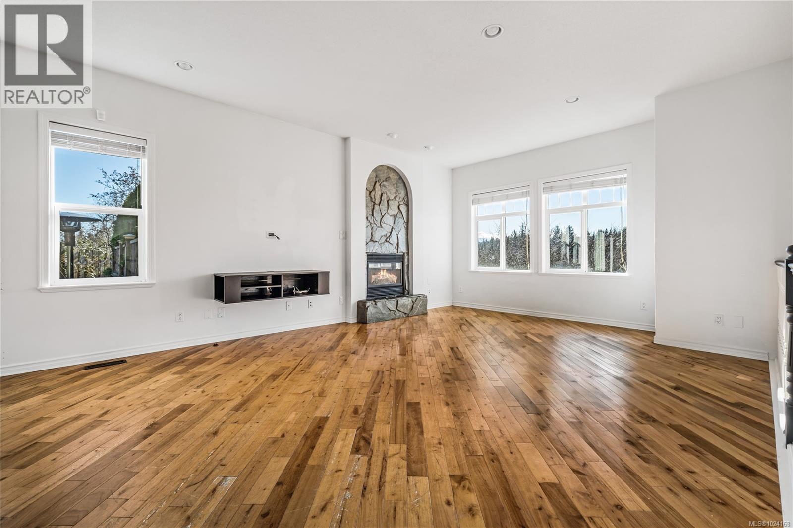 1244 Blesbok Rd, Campbell River